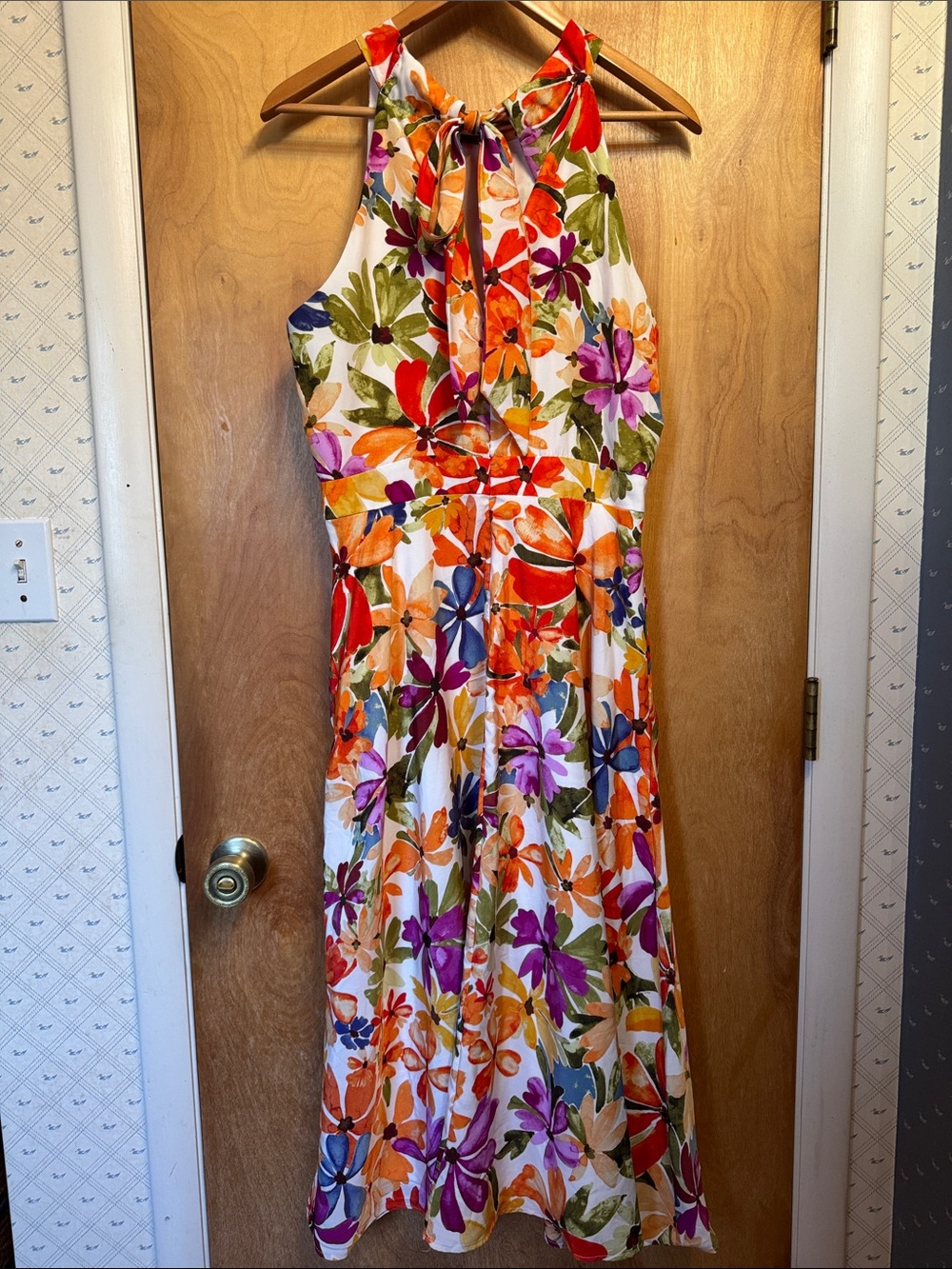 Tahari Multi-Color Floral Midi Dress - Picture 3 of 7